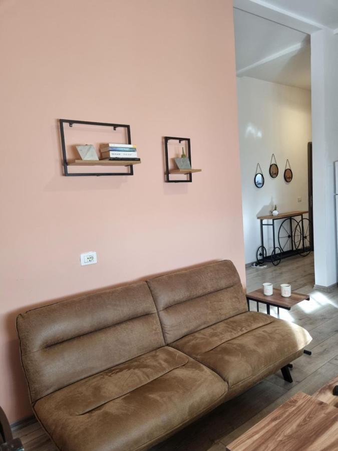 Sky Apartament. Bllok District Tirana Extérieur photo