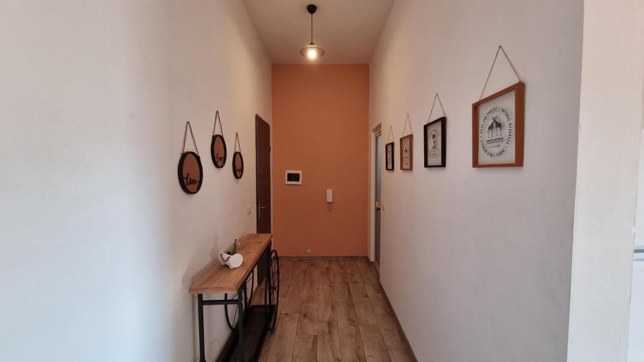 Sky Apartament. Bllok District Tirana Extérieur photo